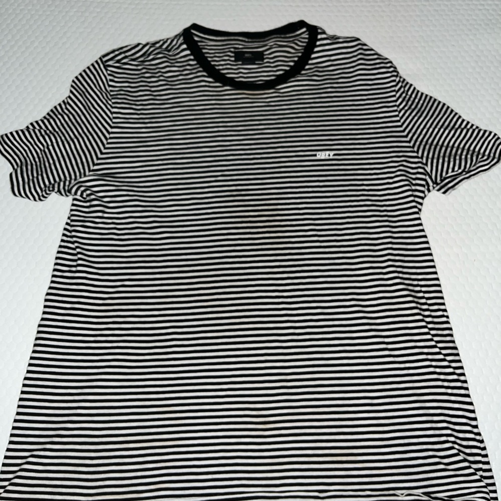 Obey striped black and white skate tee